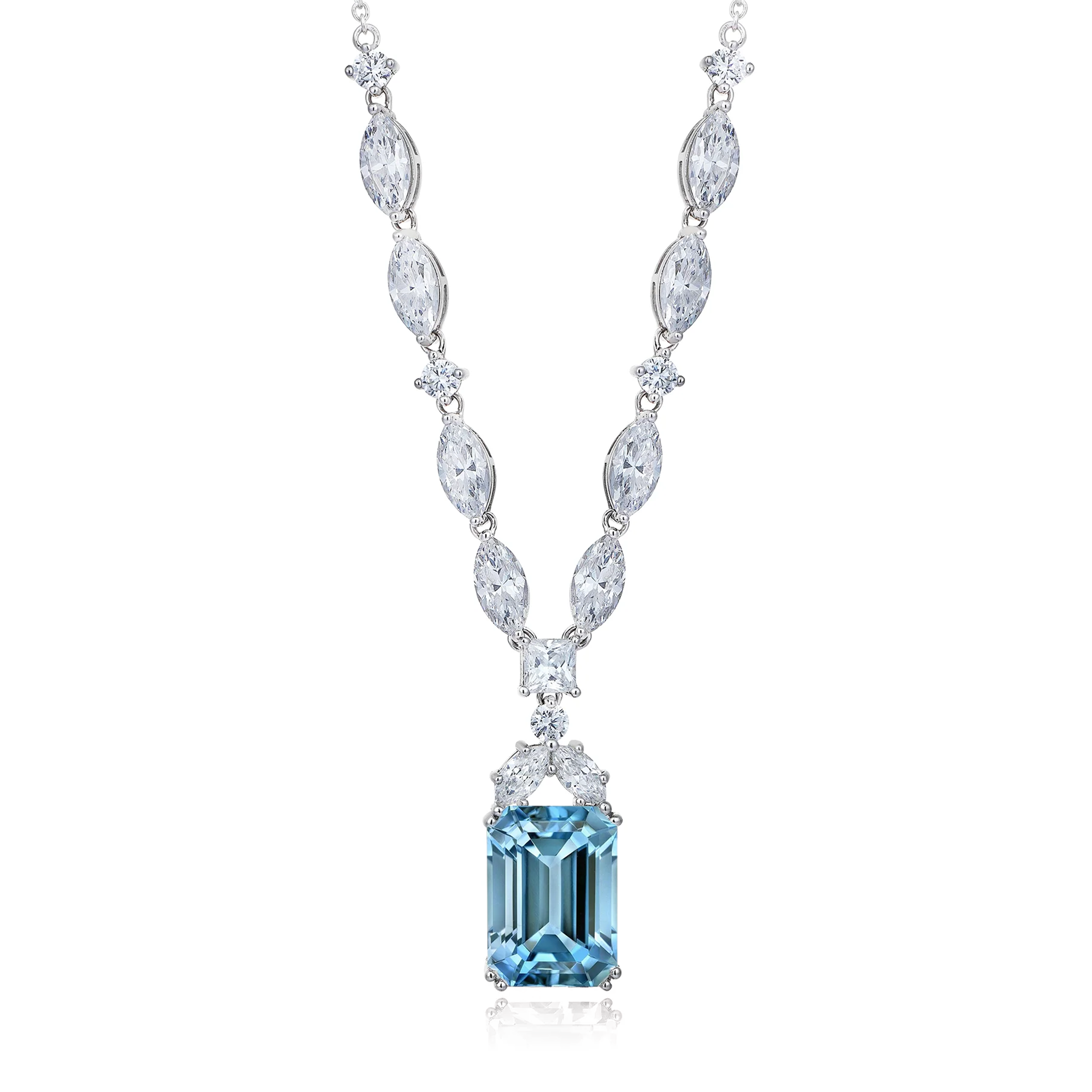 13 Karat Diamond Hybrid Gold Necklace