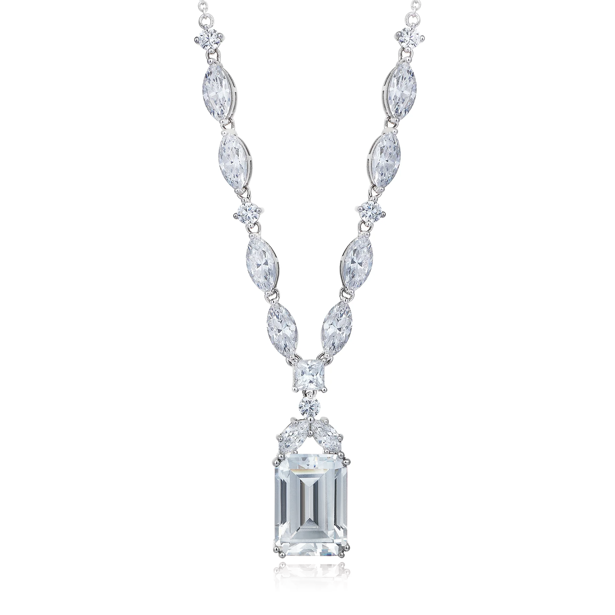 13 Karat Diamond Hybrid Gold Necklace