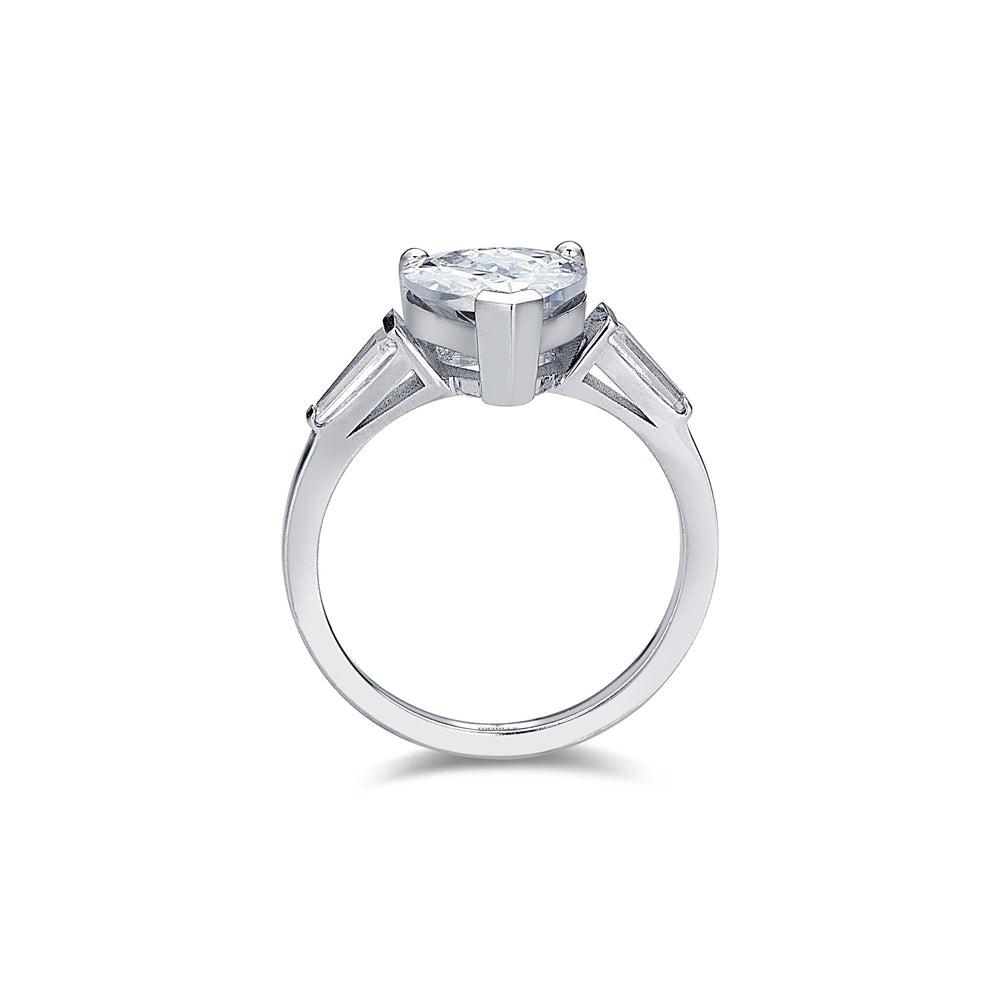 Heart Diamond Solitaire Ring with Baguette Stones on the Sides