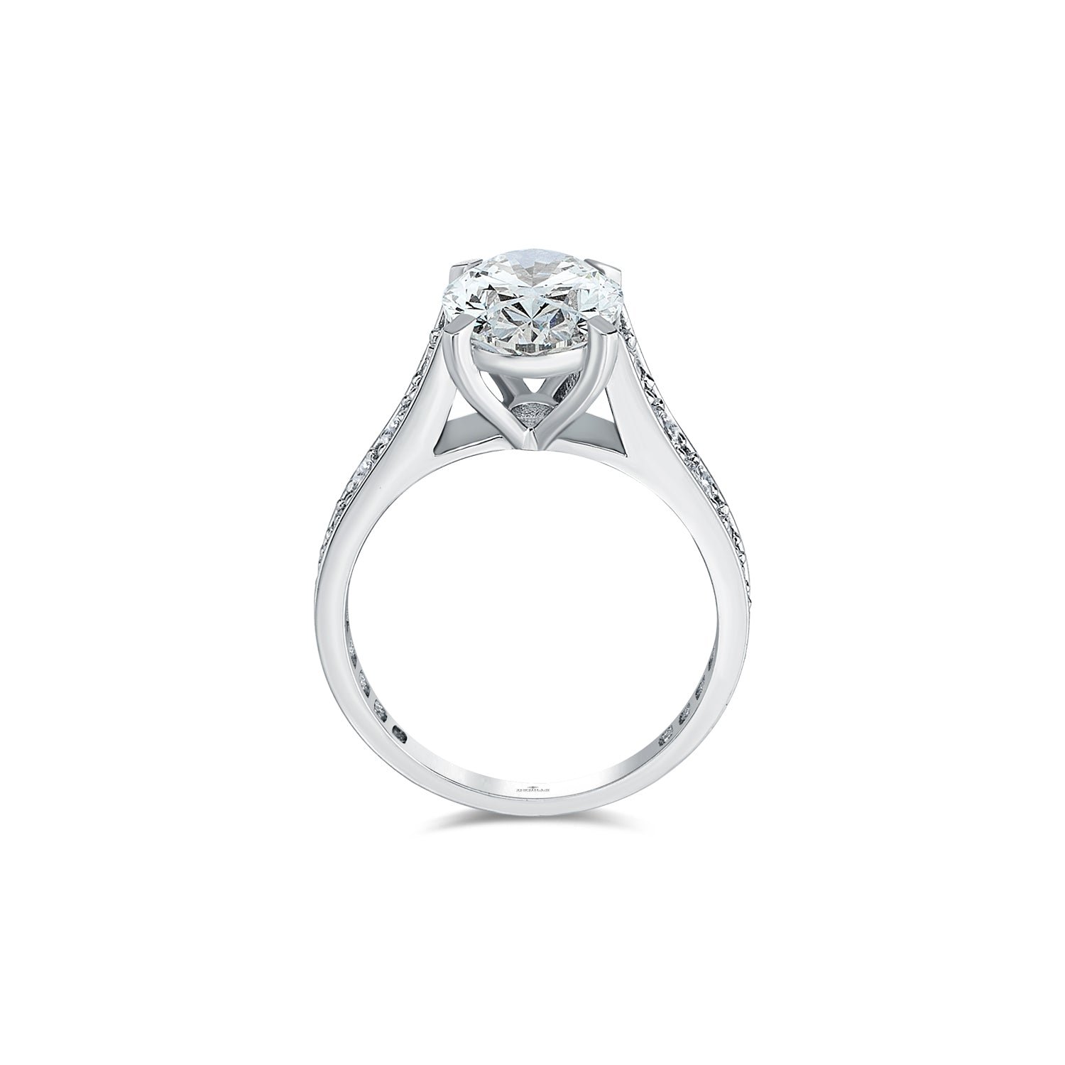 Imperial Oval Pırlanta Yüzük