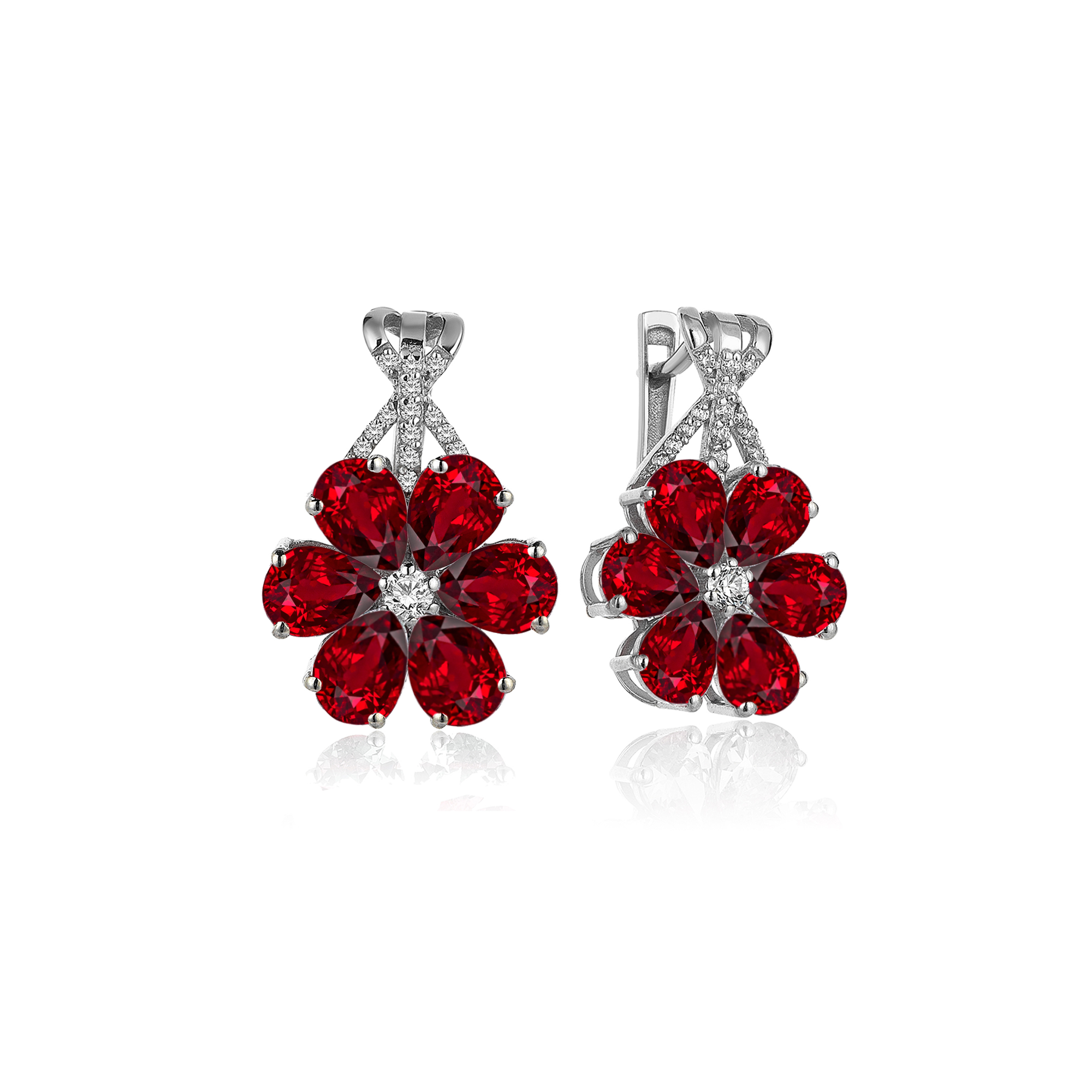 Boucles d'oreilles fleur de magnolia hybride rubis 8 carats et diamants